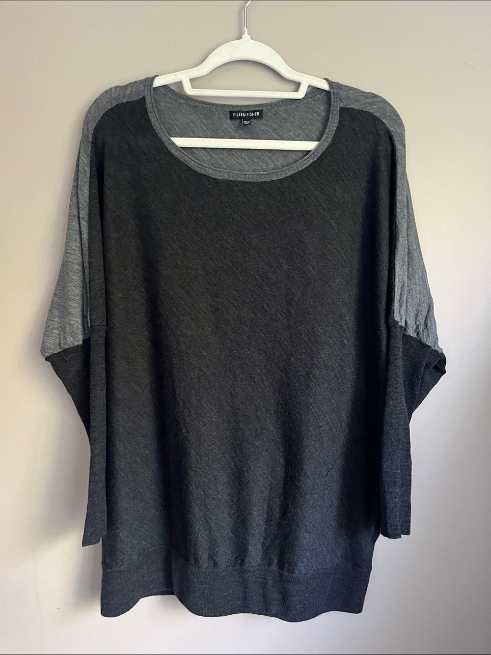 Eileen Fisher colorblock black/grey merino wool boxy top tunic size large